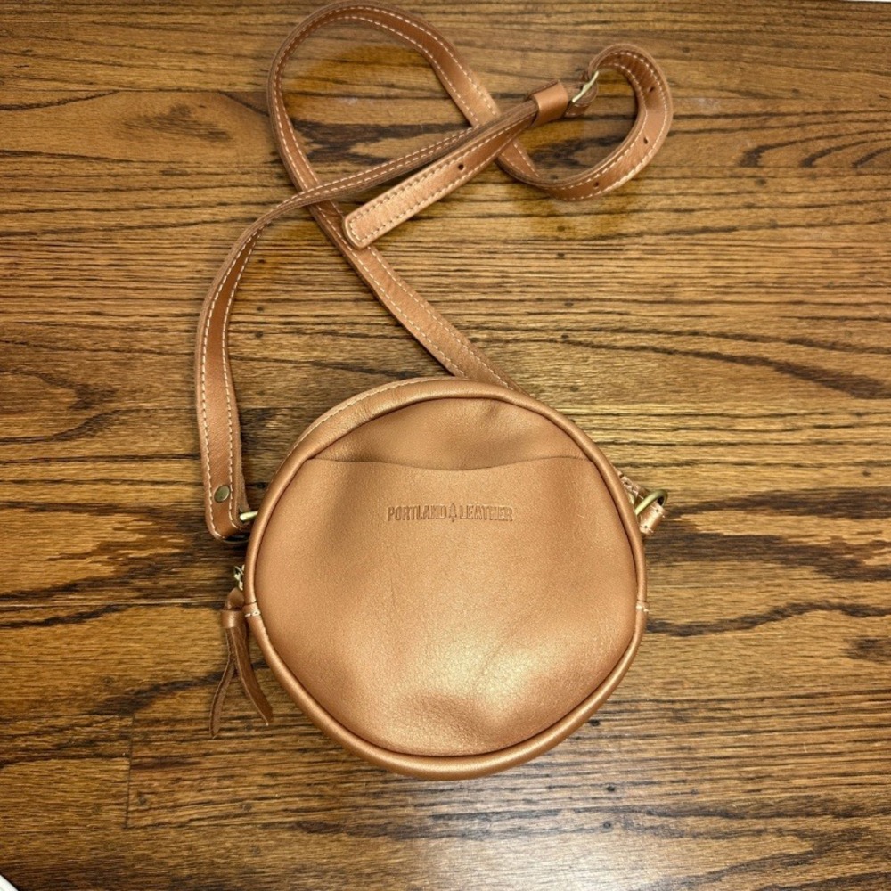 Portland Leather Goods Havana Small Circle Bag Tan Crossbody